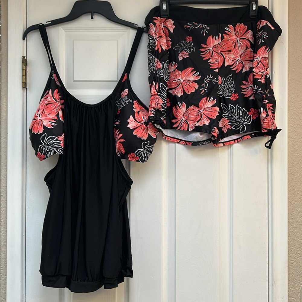 Hanna Nikole Womens Plus Size Tankini Top with Shorts Swimsuit-Size 24W NWT - Picture 5 of 15
